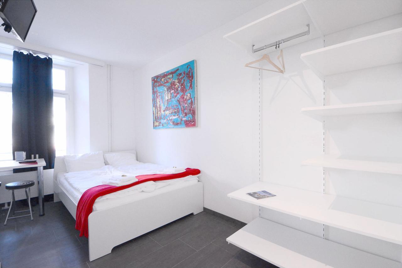 Hitrental Station Apartments Люцерн Экстерьер фото